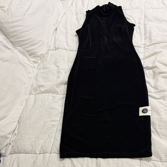 RD Style Black Stretch Velvet Midi Dress - Picture 5 of 8